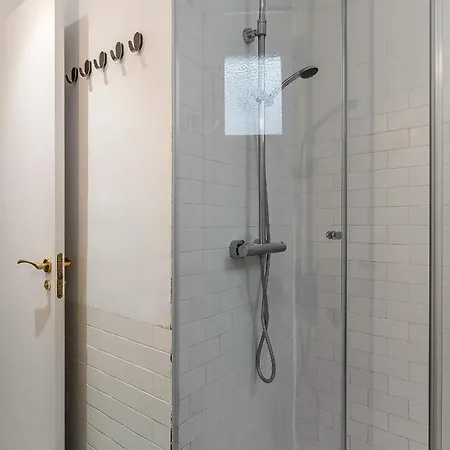 Canela Homes Essence Apartment Barcelona